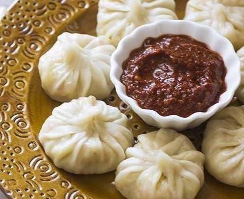 momos